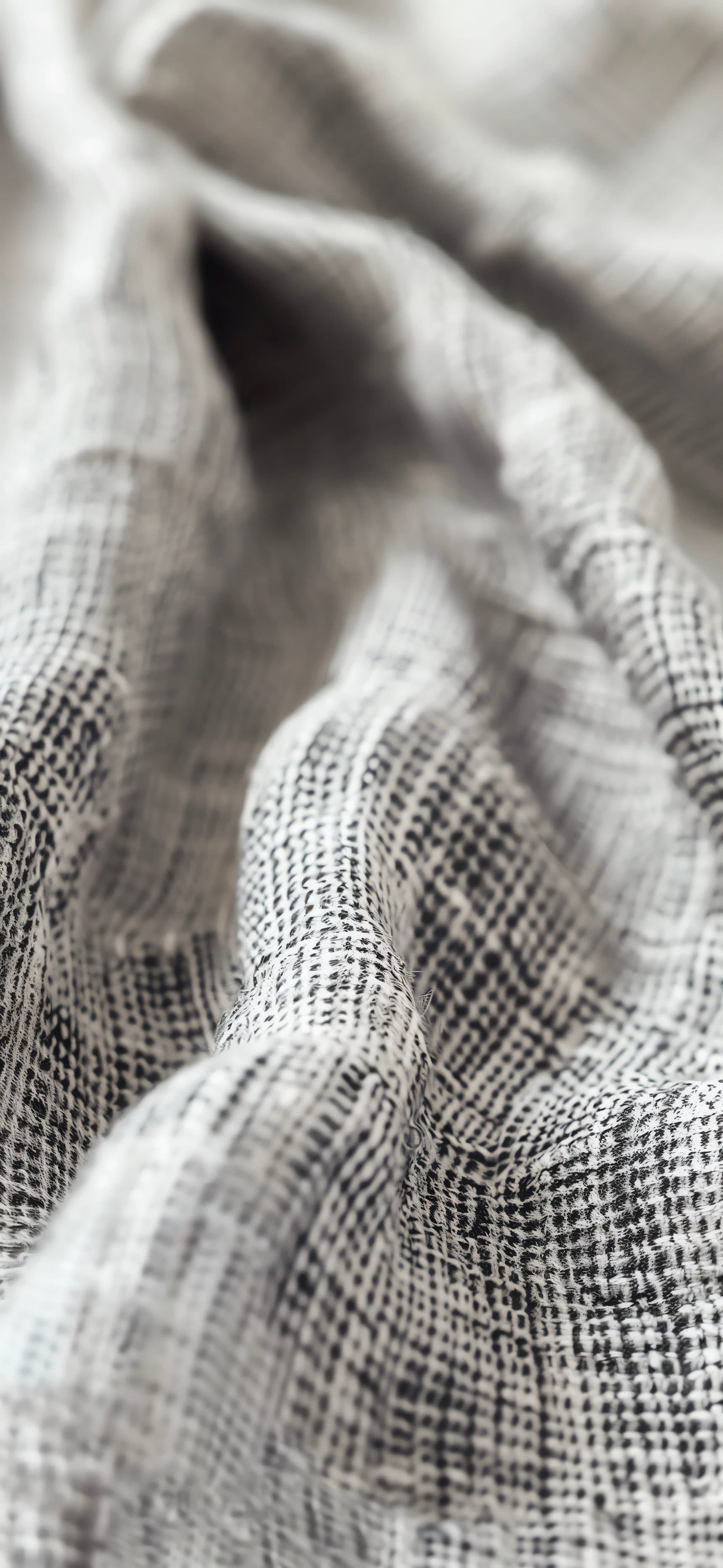 Silver threaded cloth - free phone wallpaper