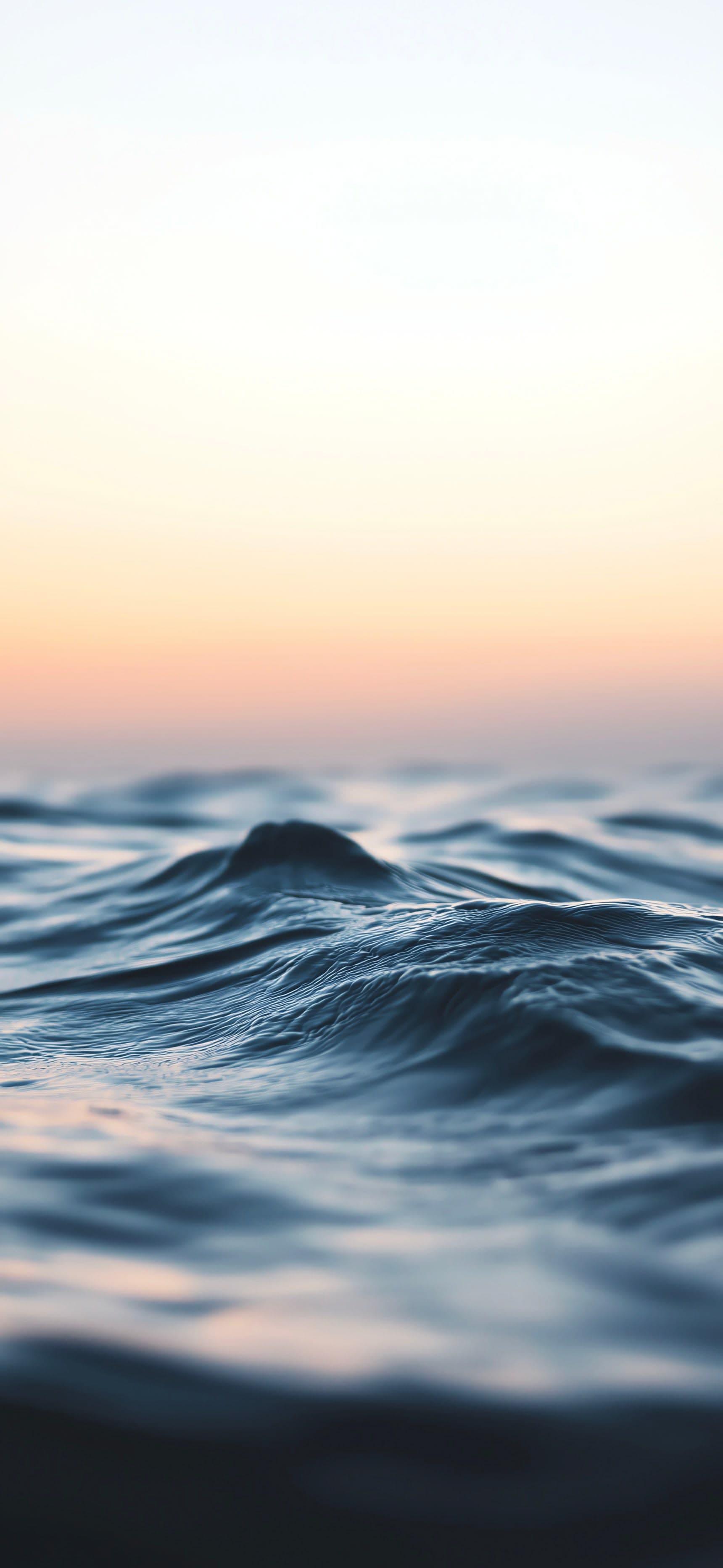 Ocean Waves - free phone wallpaper