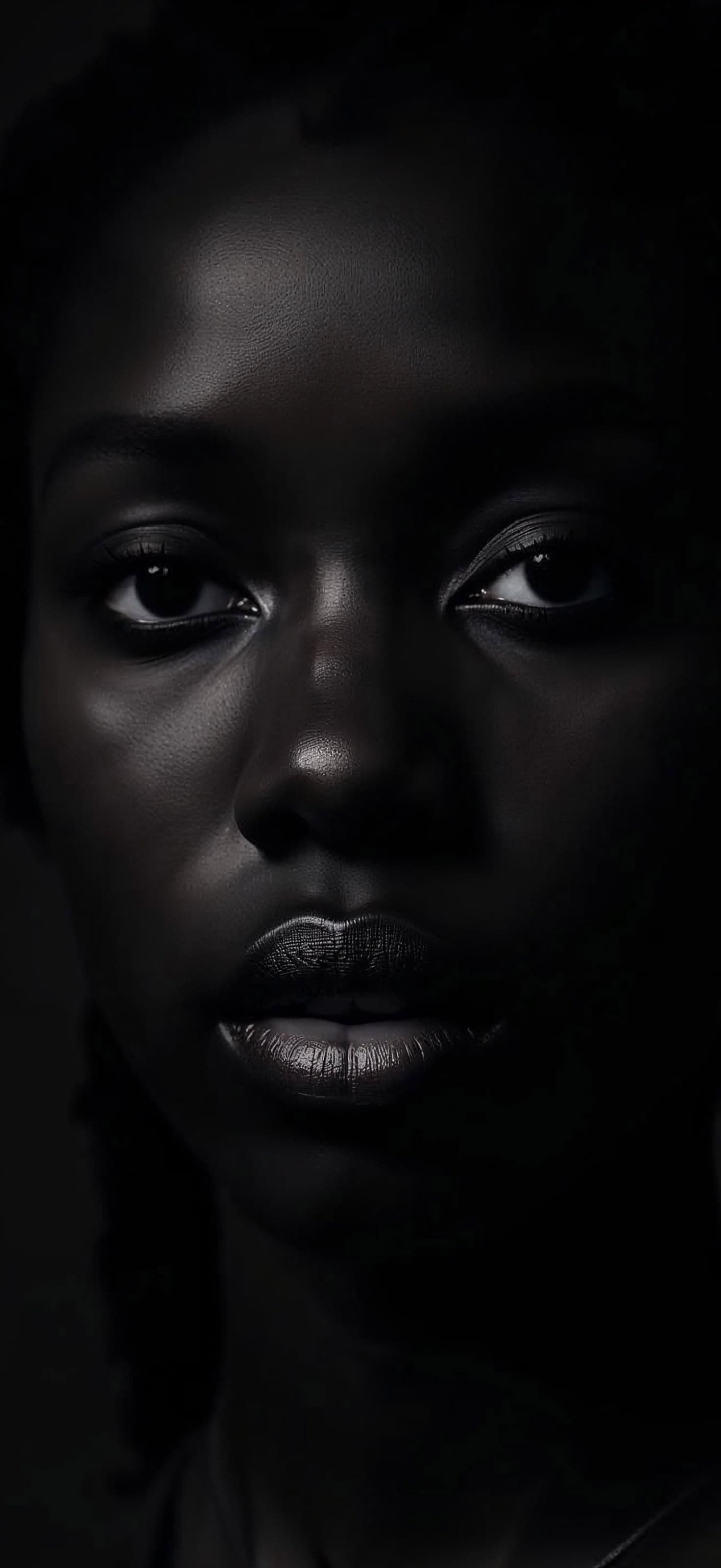 Dark Beauty Portrait - Pro phone wallpaper