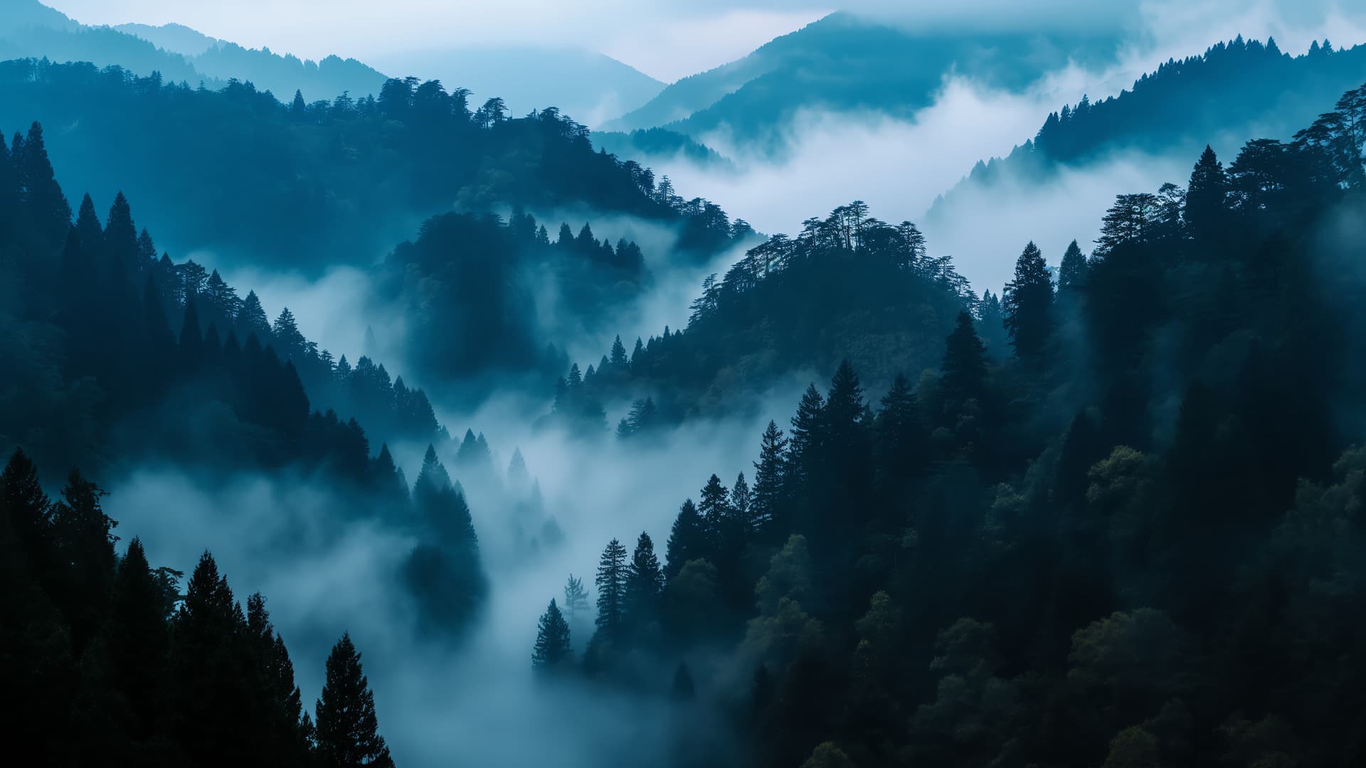 Misty Mountains - Pro desktop wallpaper