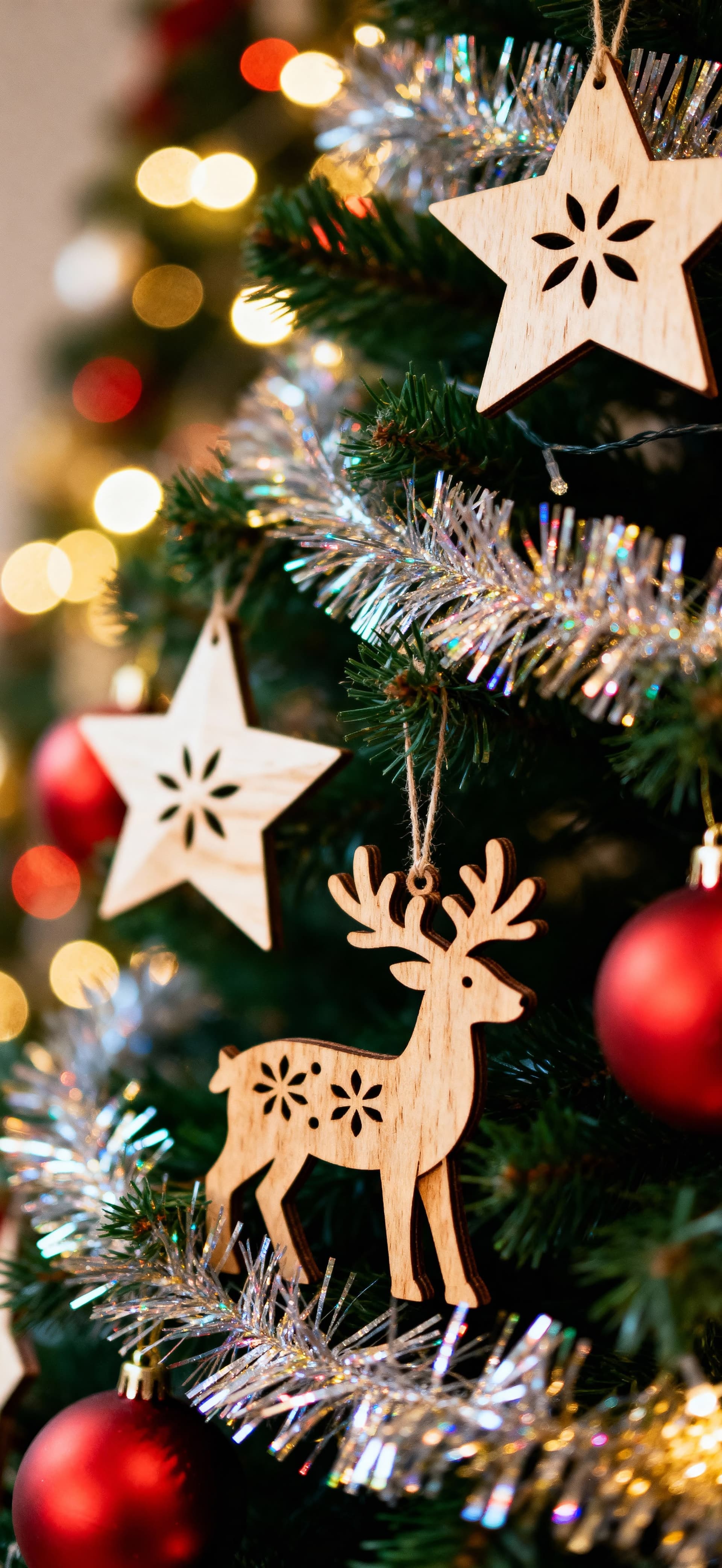 Wooden Christmas Tree Decoration 2 - free phone wallpaper