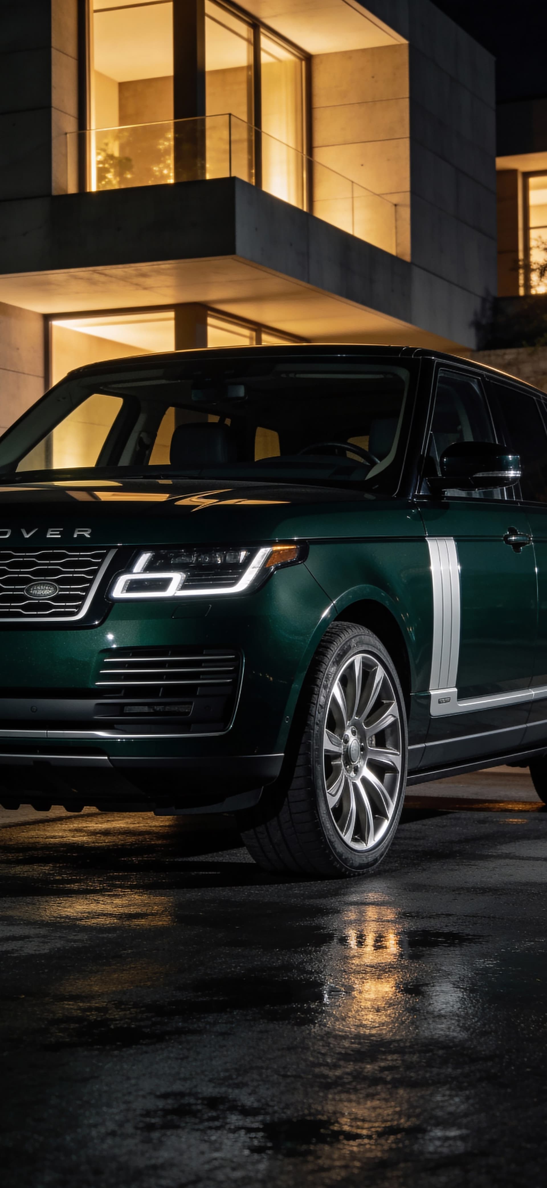 Green Rover - free phone wallpaper