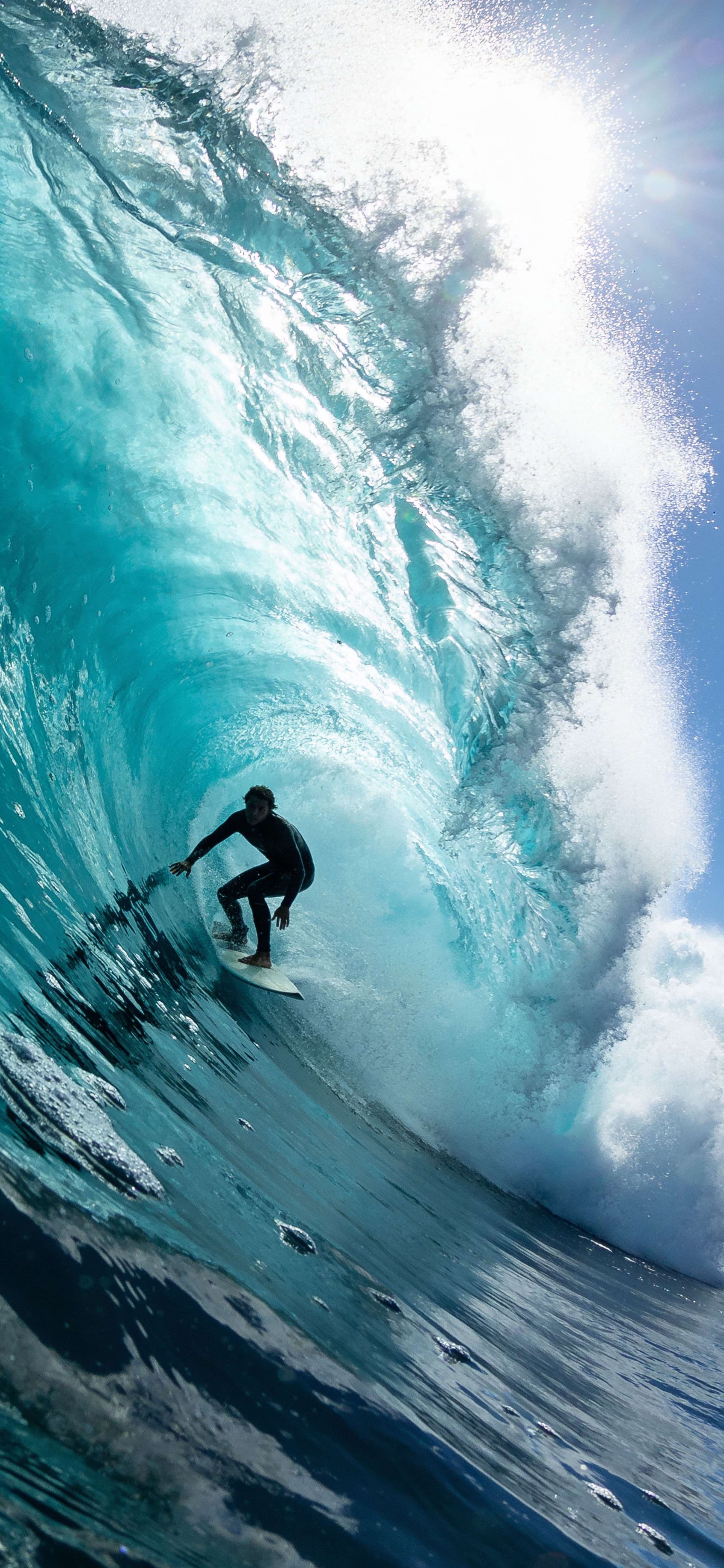 Surfing Blue Wave - free phone wallpaper