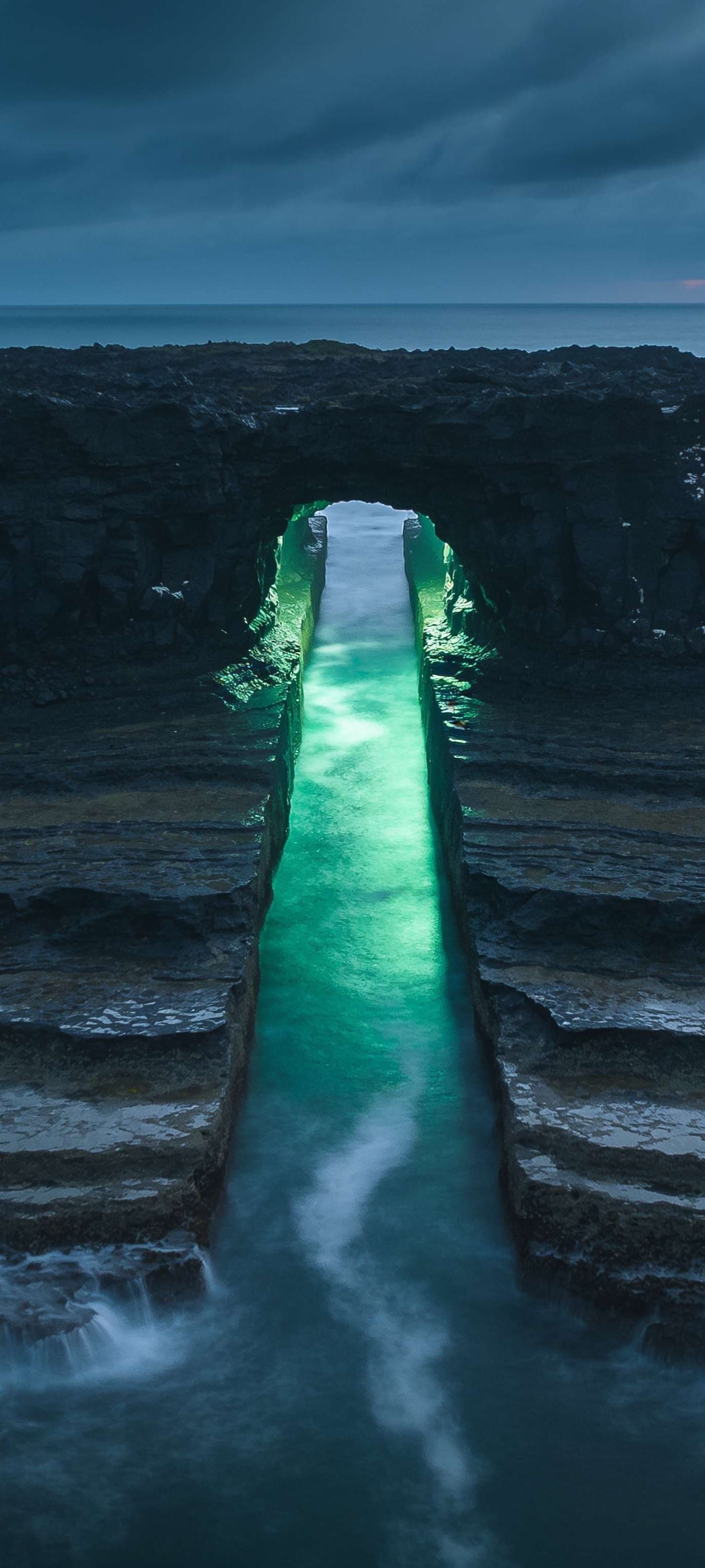 Glowing Coastal Trench - free phone wallpaper