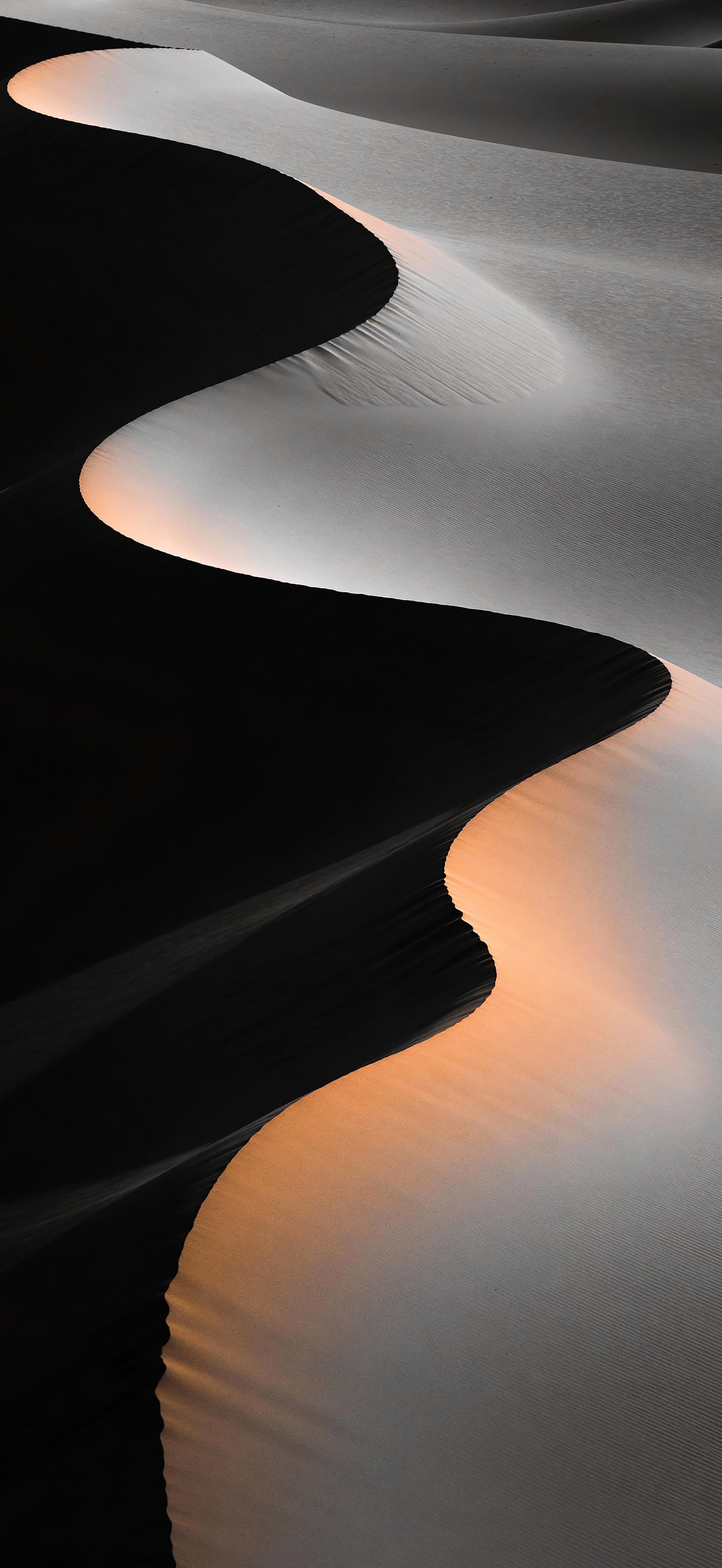 Midnight Dunes 2 - free phone wallpaper