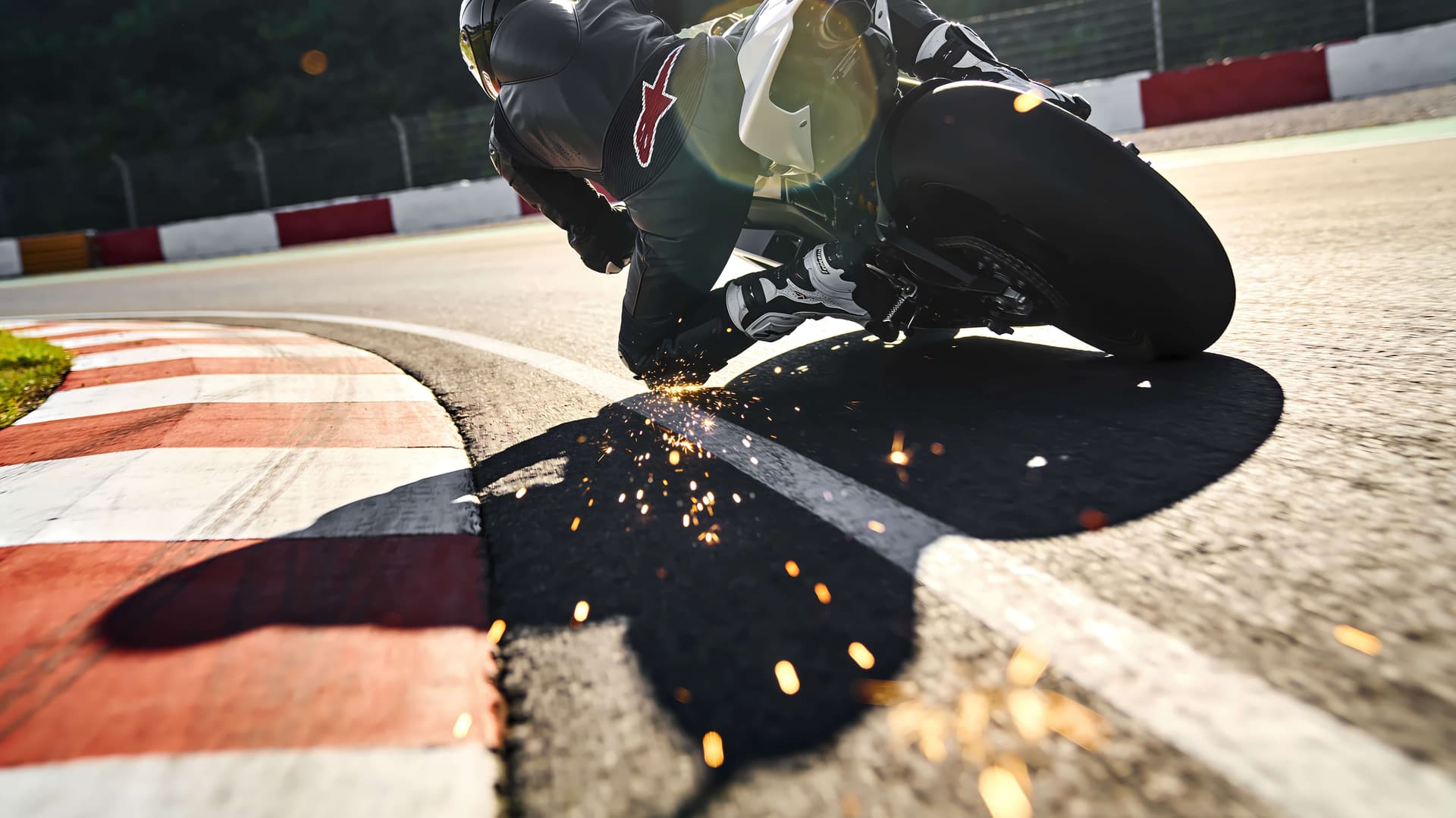 Sparks on Asphalt - Pro desktop wallpaper